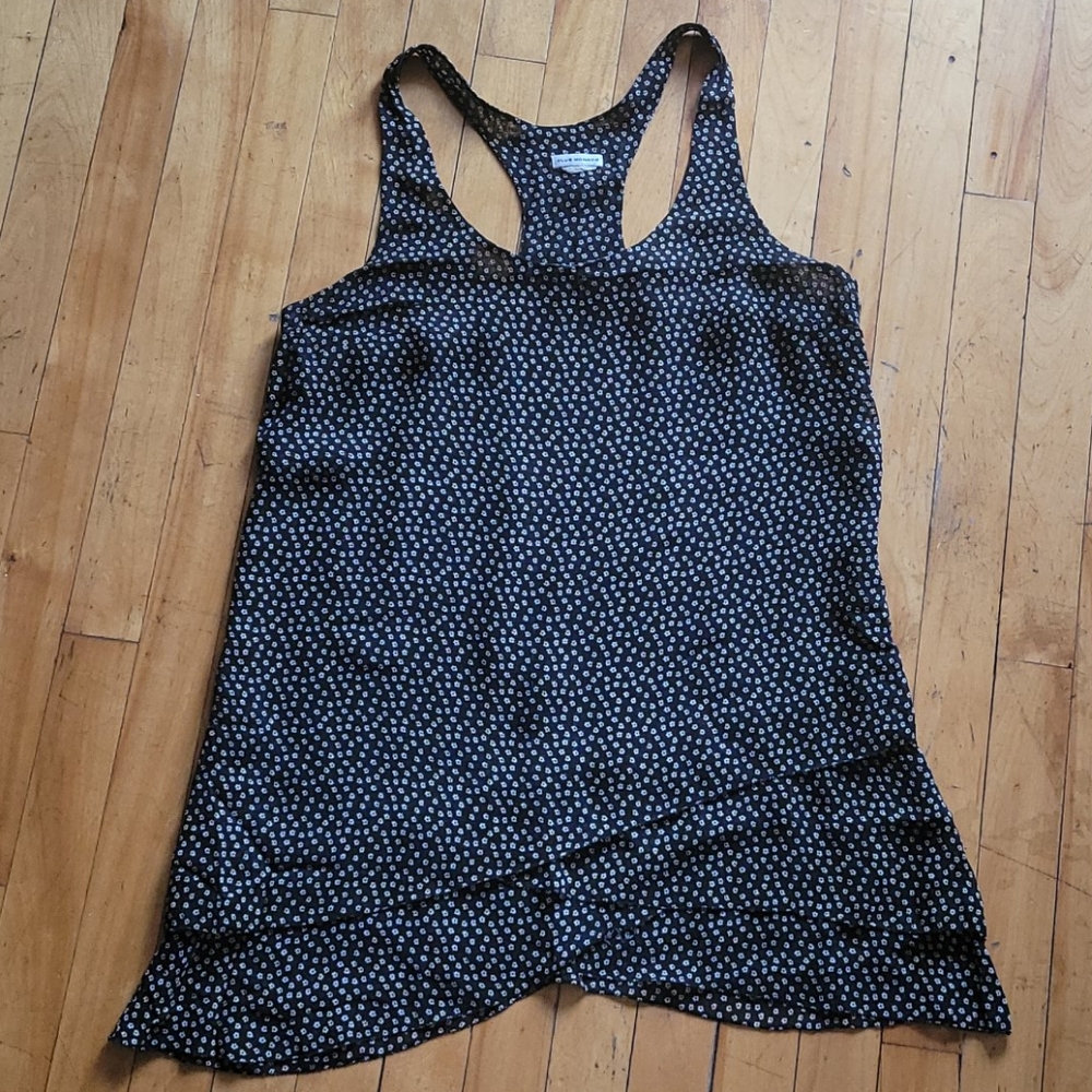 Club Monaco / Tiered silk tank top